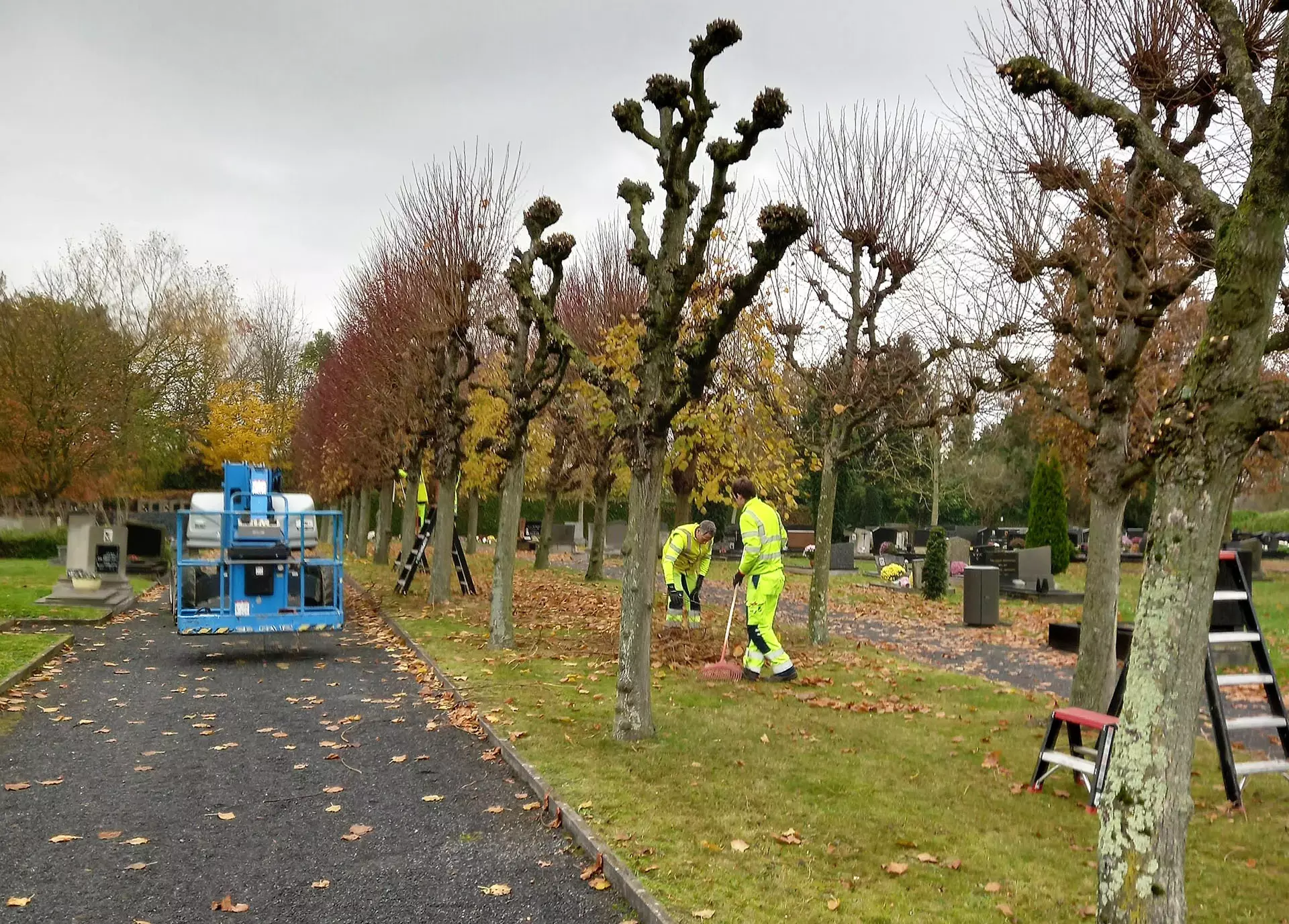 Straatbeeldverfraaiing, reiniging verharding, monumenten en speeltuigen – foto 3